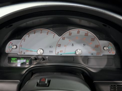 Used 2002 Ford Thunderbird image 72