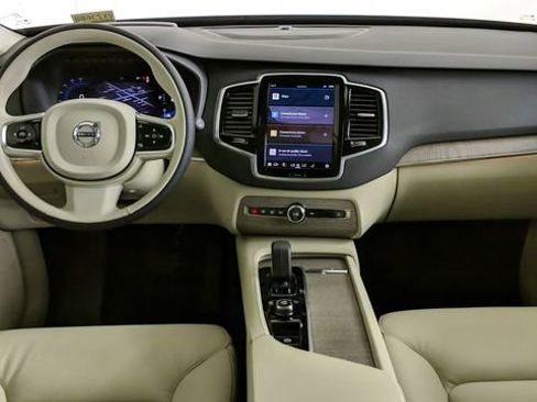Used 2023 Volvo XC90 B5 Plus w/ Protection Package Premier AWD/4WD image 33