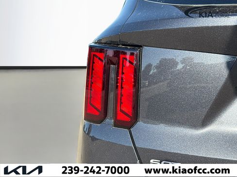 New 2026 Kia Sorento LX image 9