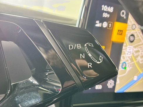 Certified 2024 Volkswagen ID.4 2WD image 18