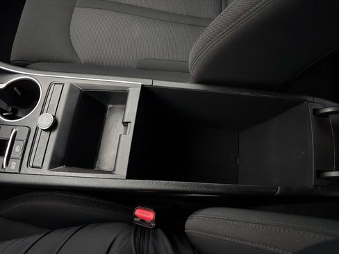 Used 2022 Kia K5 LXS image 33