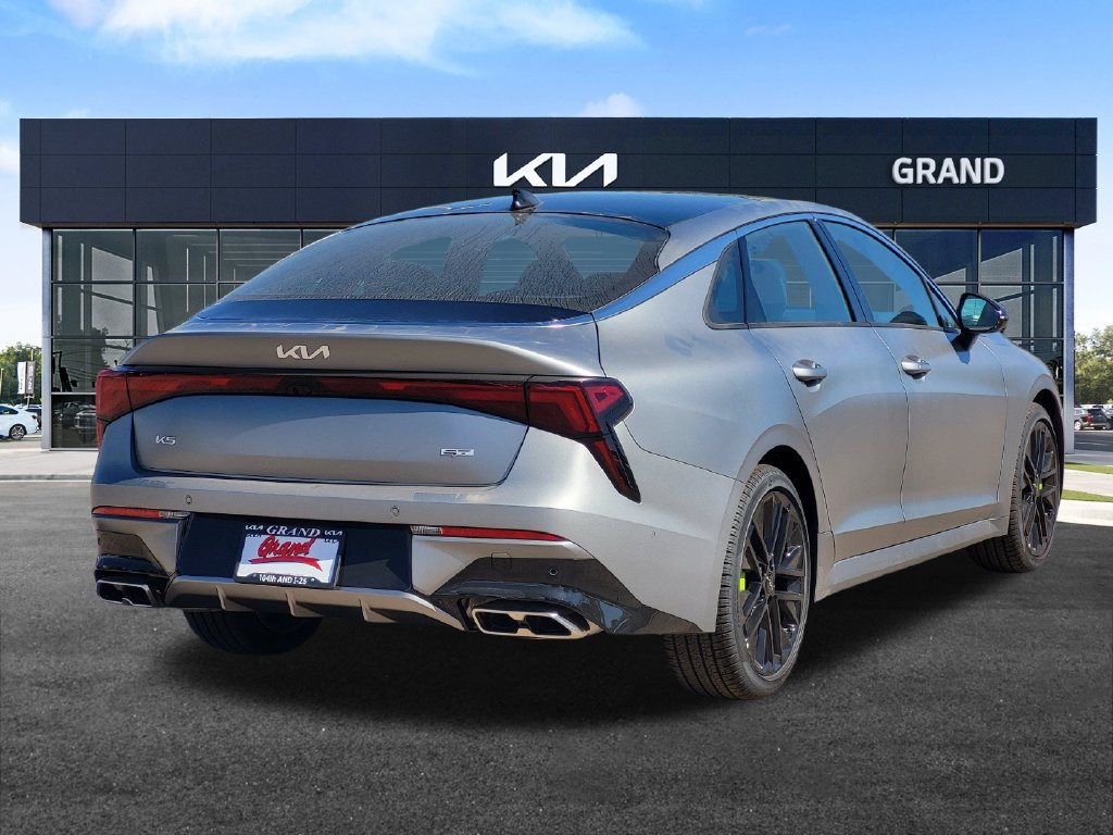 New 2027 Kia K5 GT FWD image 5