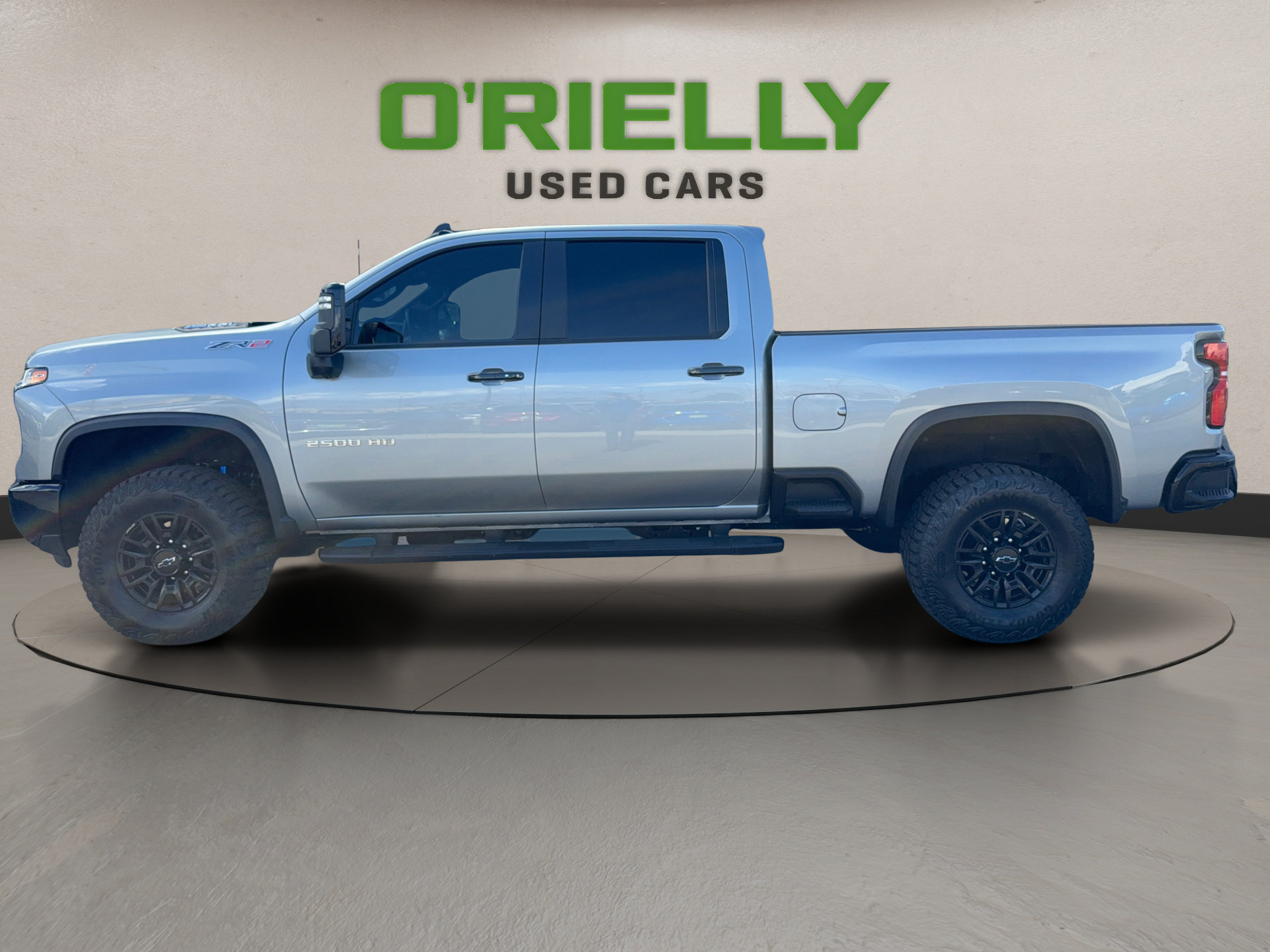 Used 2026 Chevrolet Silverado 2500 ZR2 AWD/4WD image 3