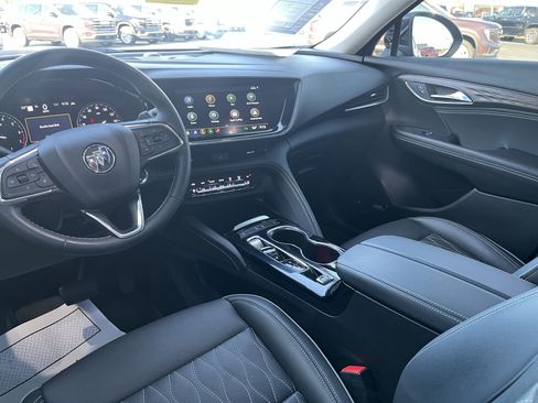 Used 2022 Buick Envision Avenir w/ Safety Package FWD image 2