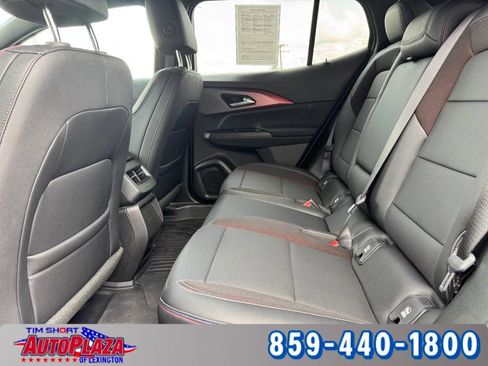 Used 2025 Chevrolet Equinox EV RS FWD image 39