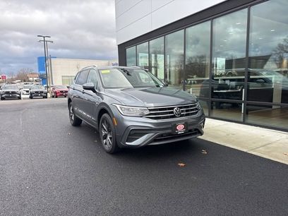 Used 2022 Volkswagen Tiguan SE