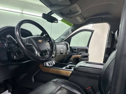 Used 2018 Chevrolet Silverado 1500 LTZ w/ Sport Package AWD/4WD image 35