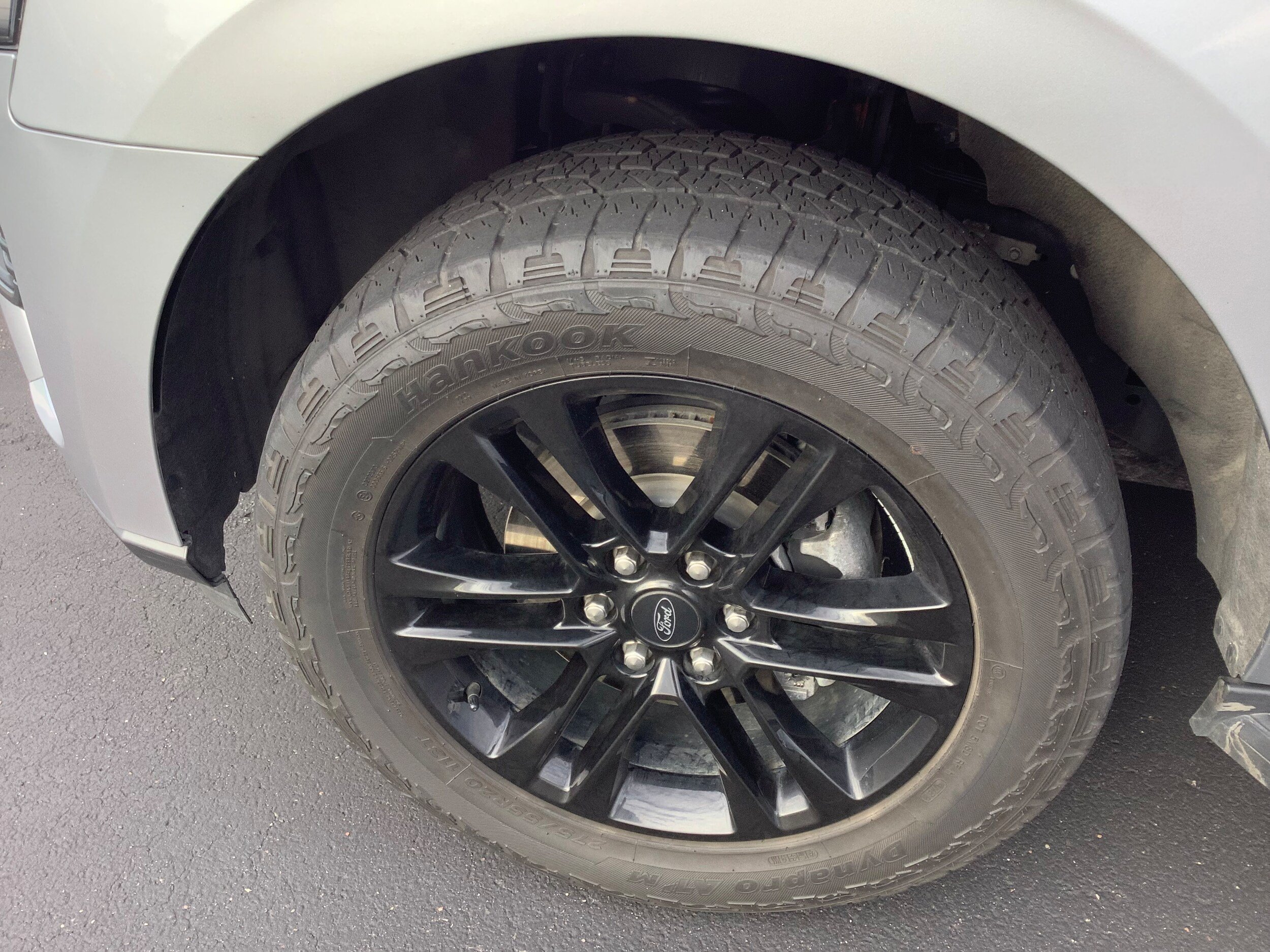Used 2024 Ford Expedition XLT AWD/4WD image 4