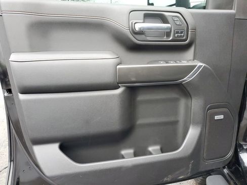 Used 2023 GMC Sierra 2500 AT4 w/ AT4 Premium Plus Package image 12