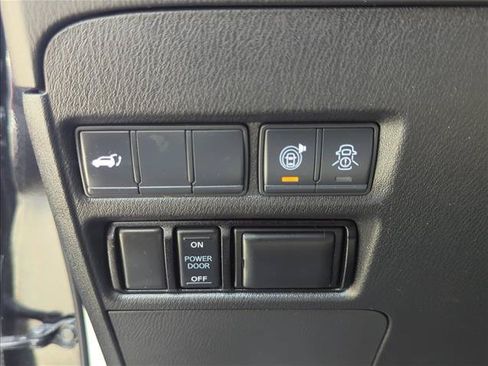 Used 2020 Nissan Armada SL w/ Premium Package RWD image 13