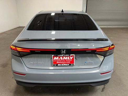 Used 2023 Honda Accord Sport image 4