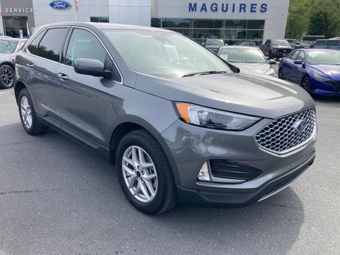 Certified 2023 Ford Edge SEL w/ Convenience Package image 3