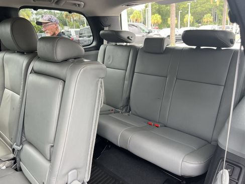 Used 2019 Toyota Sequoia Limited AWD/4WD image 33