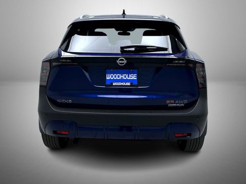 New 2026 Nissan Kicks SR w/ SR Premium Package image 6