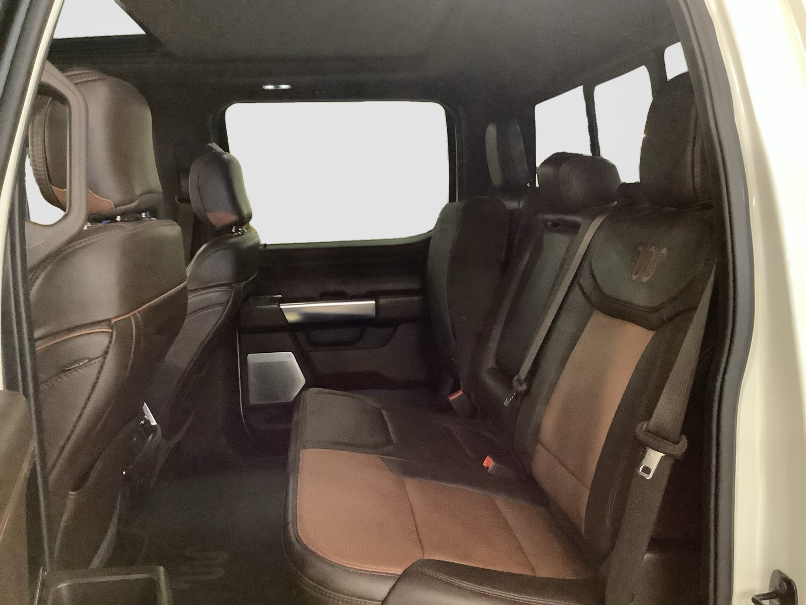 Used 2024 Ford F250 King Ranch w/ FX4 Off-Road Package AWD/4WD image 13