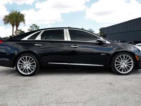 Used 2014 Cadillac XTS Platinum AWD/4WD image 7