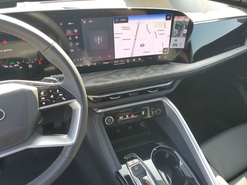 New 2025 Audi Q5 Premium Plus image 25