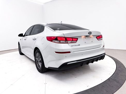 Used 2020 Kia Optima LX image 14