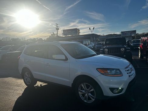 Used 2011 Hyundai Santa Fe Limited image 3