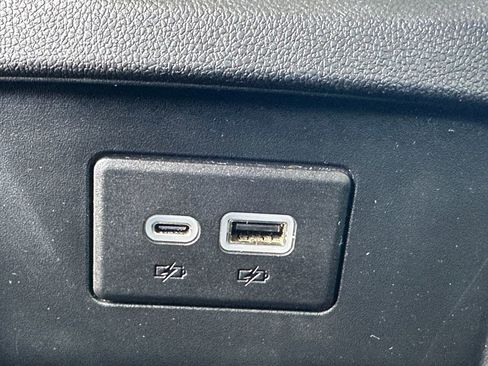 Certified 2025 Chevrolet Blazer LT AWD/4WD image 12