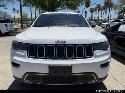 Used 2017 Jeep Grand Cherokee Limited w/ Luxury Group II RWD image 4