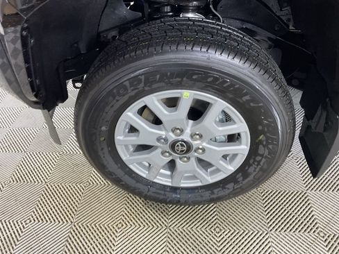 New 2025 Toyota Tacoma SR5 image 4