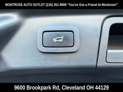 Used 2020 Land Rover Range Rover Velar R-Dynamic HSE image 42