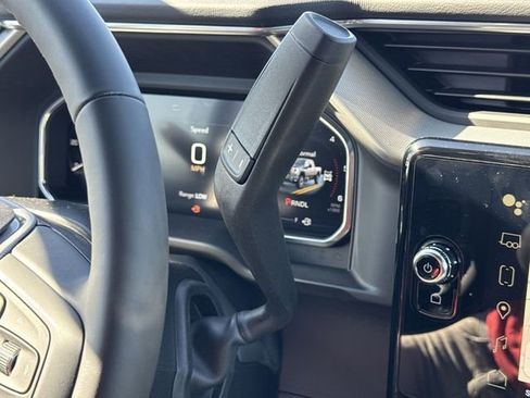 New 2026 GMC Sierra 2500 Denali w/ Technology Package AWD/4WD image 20
