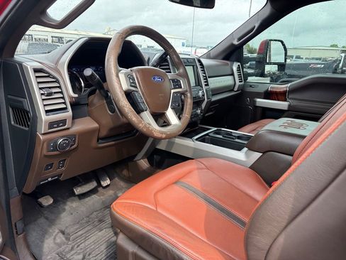 Used 2020 Ford F350 King Ranch w/ King Ranch Ultimate Package image 8