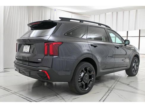 New 2026 Kia Sorento AWD image 7