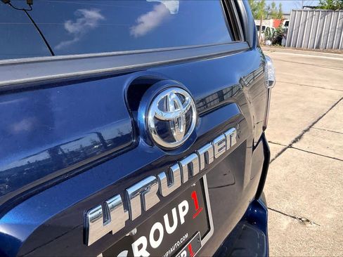 Used 2024 Toyota 4Runner SR5 RWD image 31