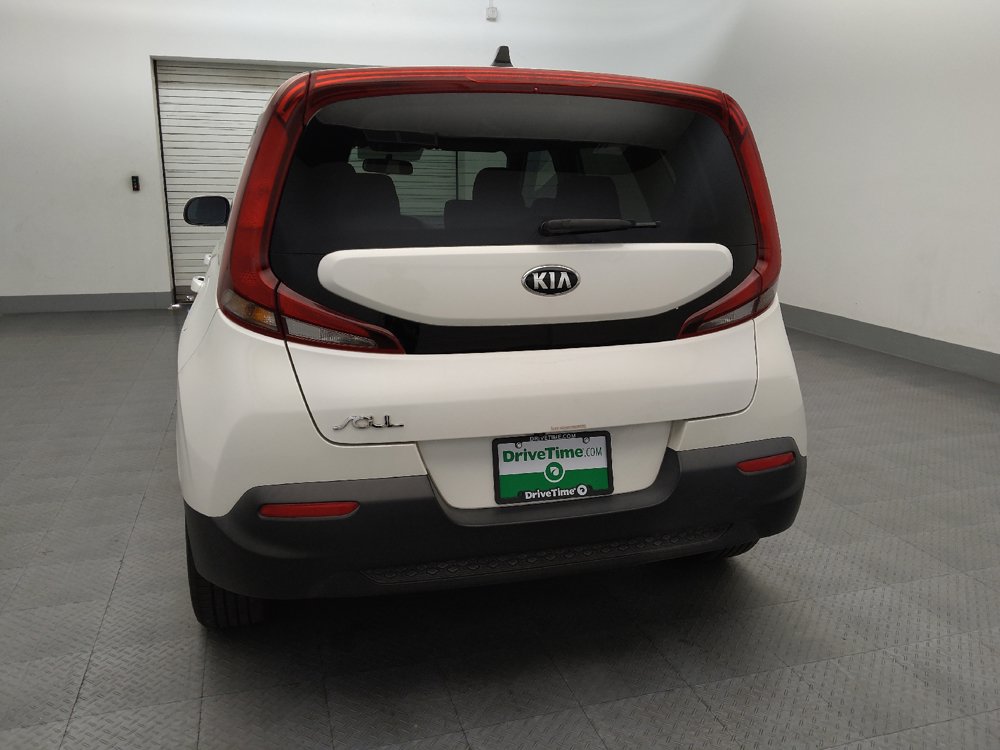 Used 2021 Kia Soul LX FWD image 6