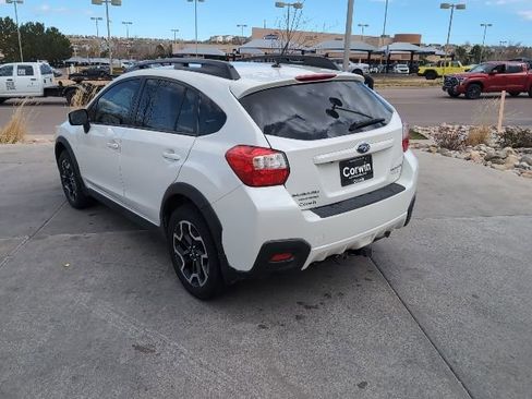 Used 2017 Subaru Crosstrek 2.0i Premium image 5