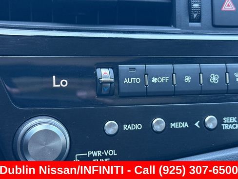 Used 2024 Lexus ES 350 w/ Accessory Package (Z2) FWD image 29
