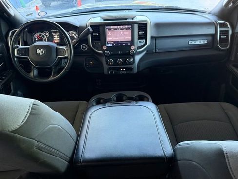 Used 2024 RAM 2500 Big Horn AWD/4WD image 25