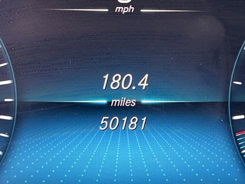 Used 2022 Mercedes-Benz GLC 300 image 22