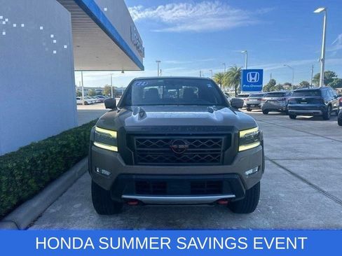Used 2022 Nissan Frontier PRO-4X w/ Pro-4X Premium Package AWD/4WD image 2