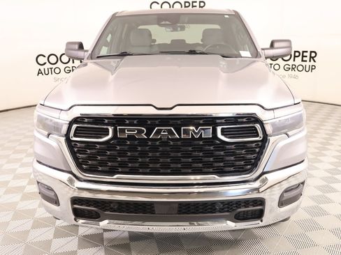 Used 2025 RAM 1500 Big Horn AWD/4WD image 8