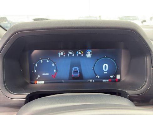 Used 2025 Ford F150 Lariat w/ Equipment Group 501A Mid image 14