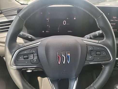 Used 2024 Buick Encore GX Preferred w/ Comfort Package FWD image 20