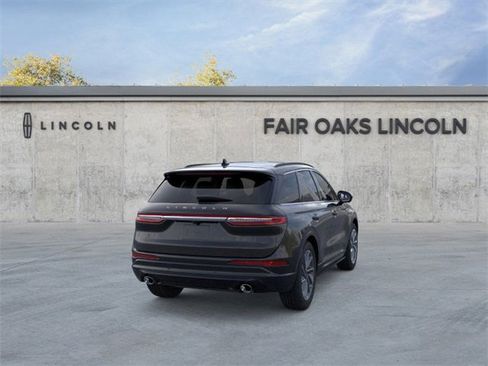New 2026 Lincoln Corsair Grand Touring image 8