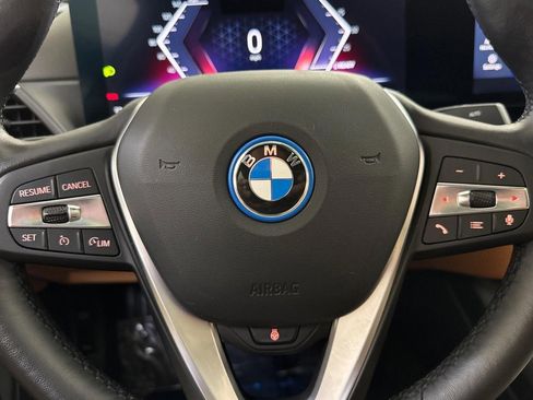 Certified 2023 BMW i4 eDrive35 w/ Premium Package RWD image 16