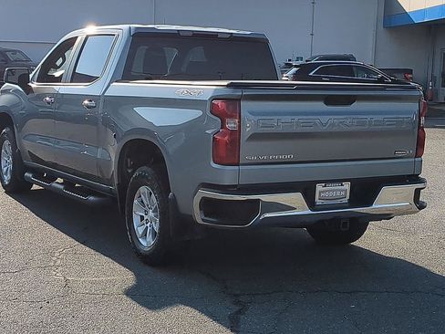 Used 2023 Chevrolet Silverado 1500 LT AWD/4WD image 8