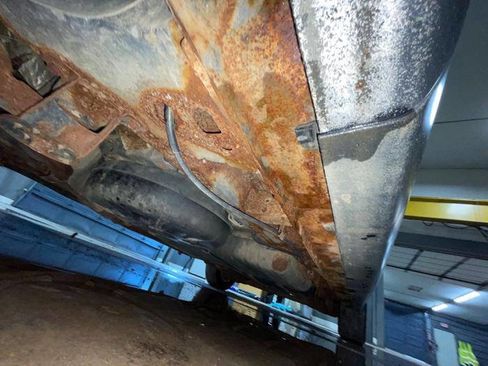 Used 2010 Dodge Grand Caravan SXT w/ Family Value Group image 12