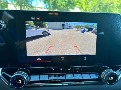 New 2026 GMC Canyon Elevation w/ Convenience Package image 19