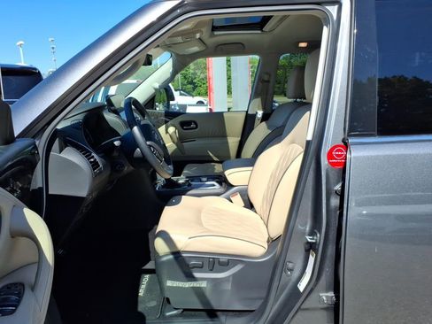 Certified 2024 Nissan Armada Platinum w/ Captain's Chairs Package AWD/4WD image 5