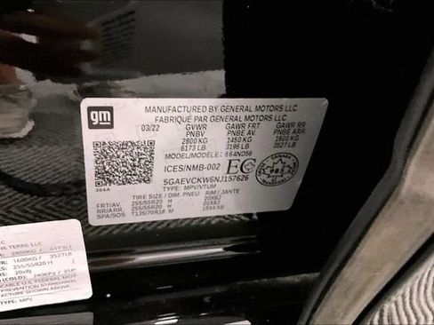 Used 2022 Buick Enclave Avenir w/ Avenir Technology Package AWD/4WD image 42
