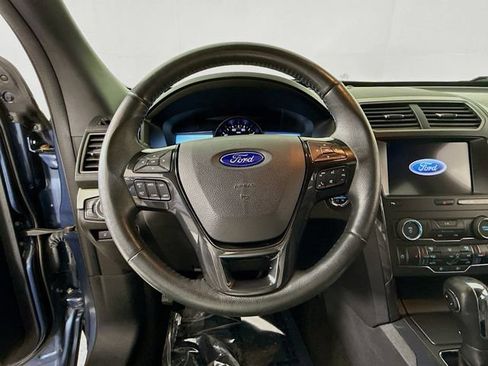 Certified 2019 Ford Explorer XLT w/ Equipment Group 202A image 11