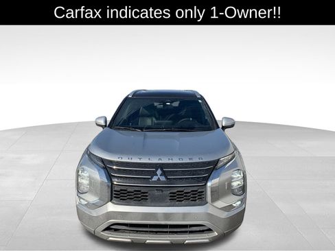 Used 2023 Mitsubishi Outlander SEL image 2