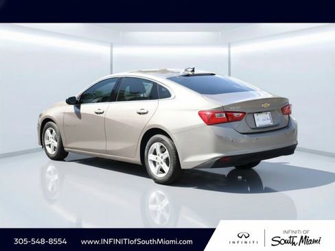 Used 2024 Chevrolet Malibu LS w/ Driver Confidence Package image 4